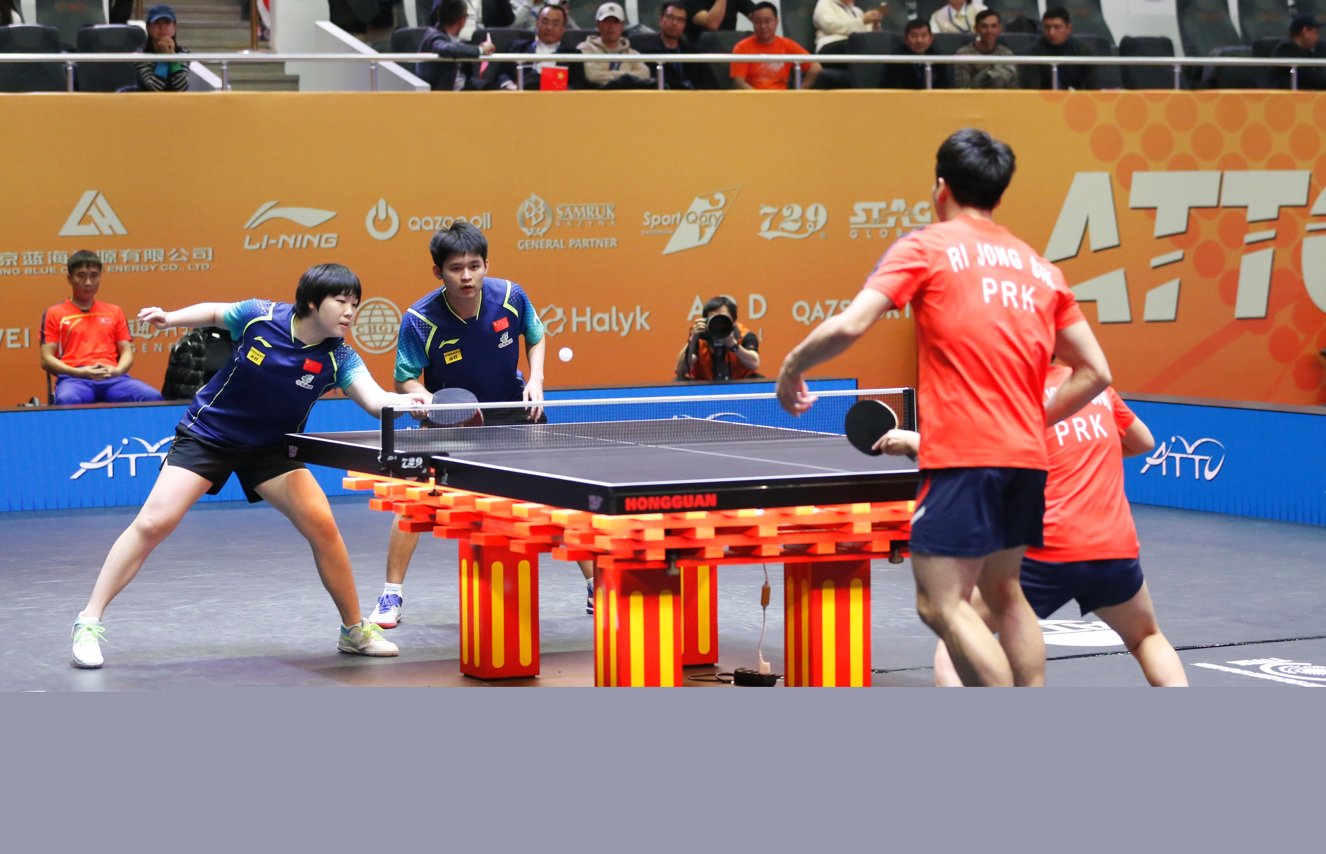 实现与欧洲 实现与欧洲