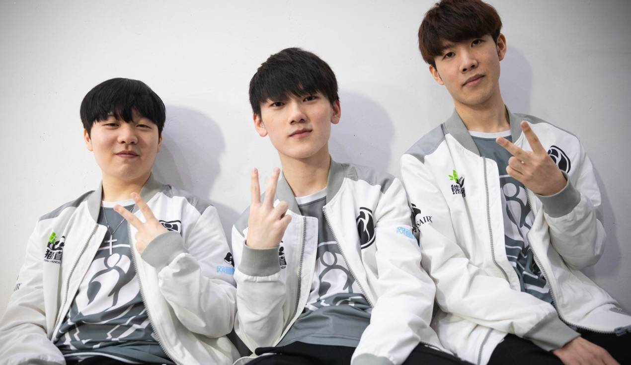 了一套高难 了一套高难